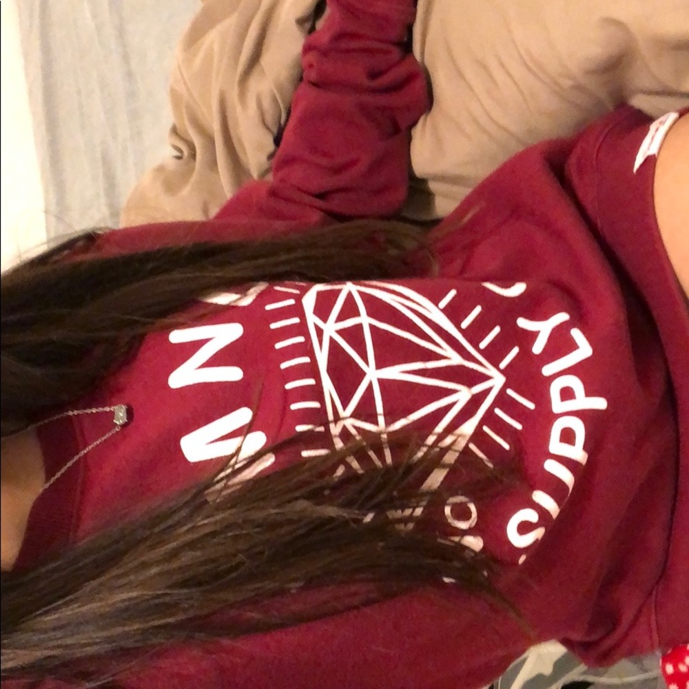 Diamond supply co sweater